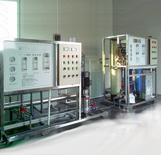 醫(yī)用純水設(shè)備，中央集中制水供水設(shè)備